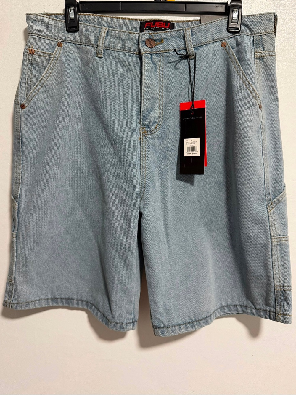 NWT FUBU Men’s Light Wash Baggy Denim Shorts Size 38 MSRP $88